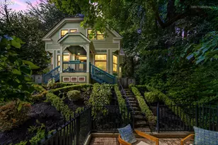2104 SW Spring St, Portland, OR 97201 - Photo 43