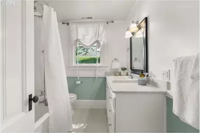 2104 SW Spring St, Portland, OR 97201 - Photo 29