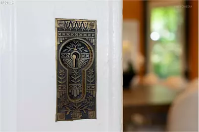 2104 SW Spring St, Portland, OR 97201 - Photo 37