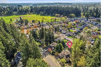 8550 SW Rogue Ln, Wilsonville, OR 97070 - Photo 5