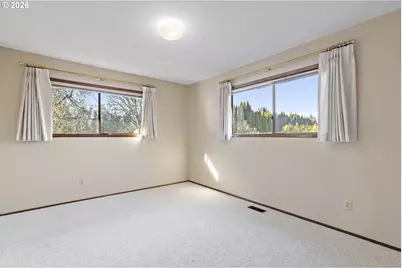 1745 SE Brookwood Ave, Hillsboro, OR 97123 - Photo 13