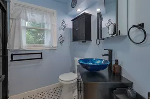 11251 SW Capitol Hwy, Portland, OR 97219 - Photo 13