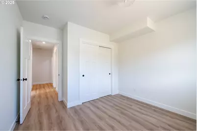 110 Crescent St, Tillamook, OR 97141 - Photo 29