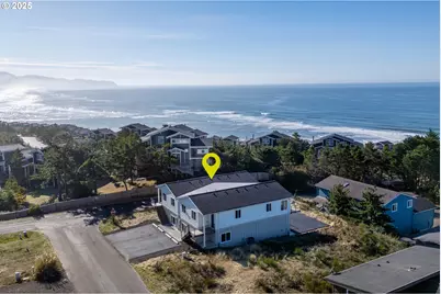 110 Crescent St, Tillamook, OR 97141 - Photo 37