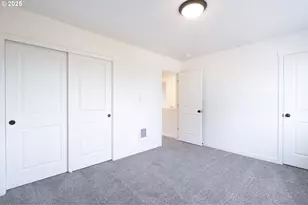 14718 SE Powell Blvd, Portland, OR 97236 - Photo 11