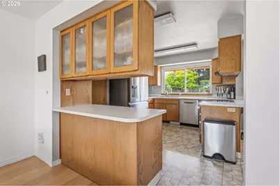 4065 SW 91st Ct, Portland, OR 97225 - Photo 13
