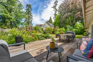 4065 SW 91st Ct, Portland, OR 97225 - Photo 39