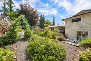 4065 SW 91st Ct, Portland, OR 97225 - Photo 43