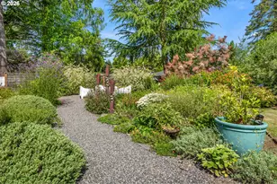 4065 SW 91st Ct, Portland, OR 97225 - Photo 41