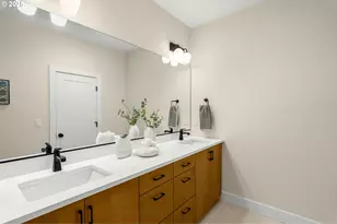 12871 SW Sunny Ter, Tigard, OR 97223 - Photo 33