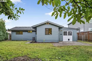 12019 NE Sacramento St, Portland, OR 97220 - Photo 45