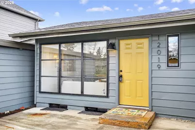 12019 NE Sacramento St, Portland, OR 97220 - Photo 5