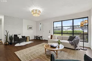 12019 NE Sacramento St, Portland, OR 97220 - Photo 11