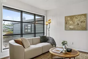 12019 NE Sacramento St, Portland, OR 97220 - Photo 9