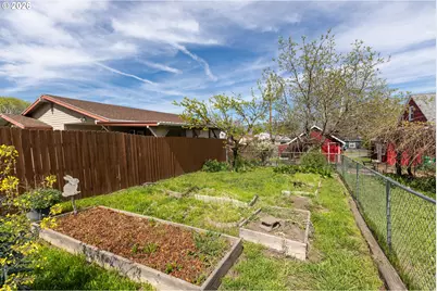 1411 G St, The Dalles, OR 97058 - Photo 17