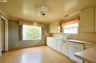 605 Fulvue Dr, Eugene, OR 97405 - Photo 7