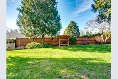 1077 SE Dogwood Ln, Gresham, OR 97080 - Photo 43