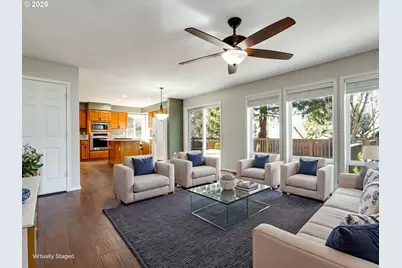 1077 SE Dogwood Ln, Gresham, OR 97080 - Photo 5