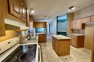 1699 N Terry St, Eugene, OR 97402 - Photo 5