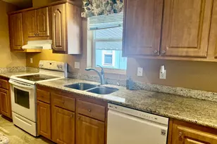1699 N Terry St, Eugene, OR 97402 - Photo 7