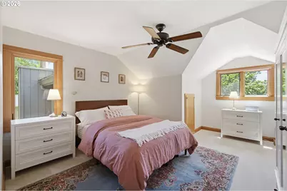 1329 Hammock St, Eugene, OR 97401 - Photo 5
