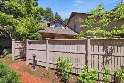 1329 Hammock St, Eugene, OR 97401 - Photo 47