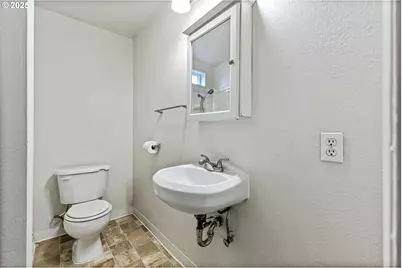 1141 SE Lewis St, Dallas, OR 97338 - Photo 11