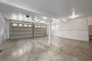 583 Lochmoor Pl, Eugene, OR 97405 - Photo 37