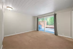 583 Lochmoor Pl, Eugene, OR 97405 - Photo 19