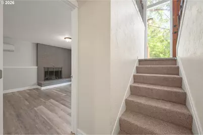 583 Lochmoor Pl, Eugene, OR 97405 - Photo 29