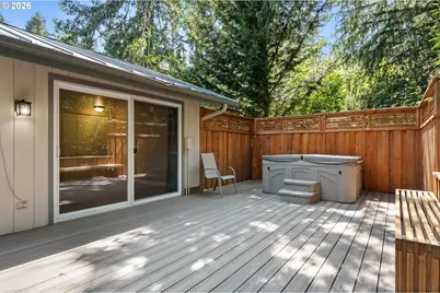 583 Lochmoor Pl, Eugene, OR 97405 - Photo 39