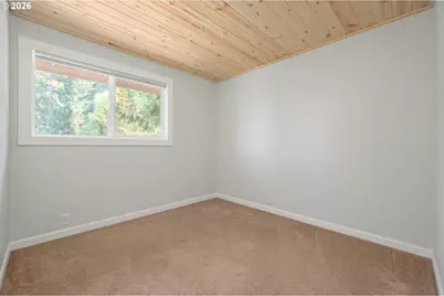 583 Lochmoor Pl, Eugene, OR 97405 - Photo 25