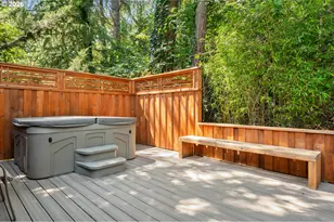 583 Lochmoor Pl, Eugene, OR 97405 - Photo 41