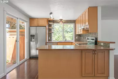 583 Lochmoor Pl, Eugene, OR 97405 - Photo 13
