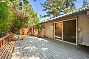 583 Lochmoor Pl, Eugene, OR 97405 - Photo 43