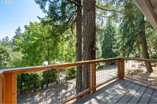 583 Lochmoor Pl, Eugene, OR 97405 - Photo 11