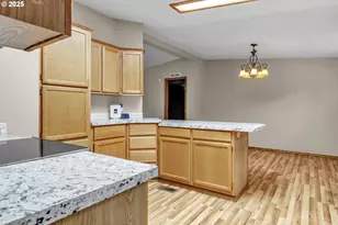 5701 NE St Johns Rd, Vancouver, WA 98661 - Photo 9