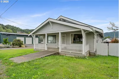 308 1st St, Garibaldi, OR 97118 - Photo 29
