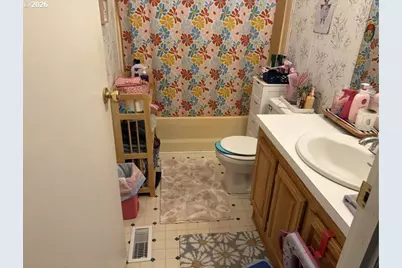 503 Old Pioneer Rd, Sutherlin, OR 97479 - Photo 9