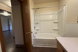 9475 SE 40th Ave, Milwaukie, OR 97222 - Photo 11