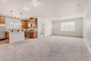 8074 NE Miriam Way, Hillsboro, OR 97006 - Photo 5