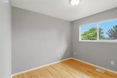 18735 NW Idanha St, Portland, OR 97229 - Photo 19