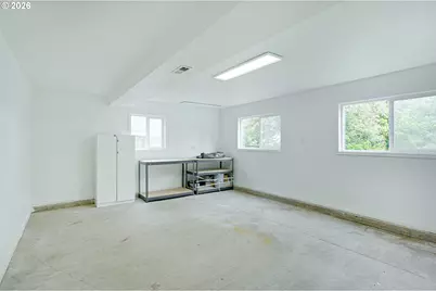 18735 NW Idanha St, Portland, OR 97229 - Photo 33