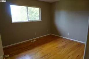 18735 NW Idanha St, Portland, OR 97229 - Photo 19