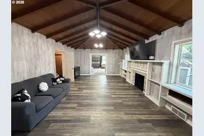 211 Sunset Ave, Keizer, OR 97303 - Photo 11