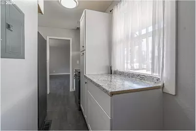 211 Sunset Ave, Keizer, OR 97303 - Photo 35