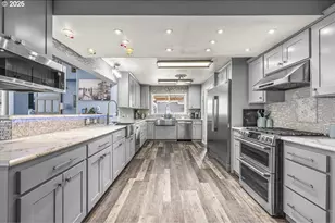 211 Sunset Ave, Keizer, OR 97303 - Photo 3