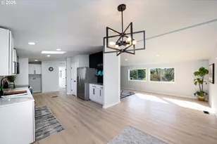 221 River Pl Dr, Roseburg, OR 97470 - Photo 5