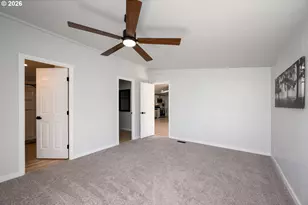 221 River Pl Dr, Roseburg, OR 97470 - Photo 15