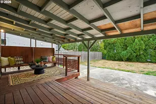 9206 N Van Houten Ave, Portland, OR 97203 - Photo 19